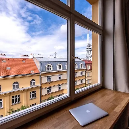 Apartamento Sunny & Quiet In Peaceful Hood,metro Access *