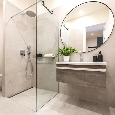 Sunny & Quiet In Peaceful Hood,metro Access Apartamento *