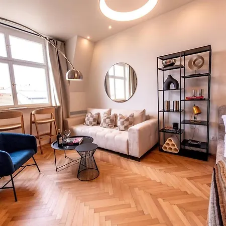 Apartamento Sunny & Quiet In Peaceful Hood,metro Access