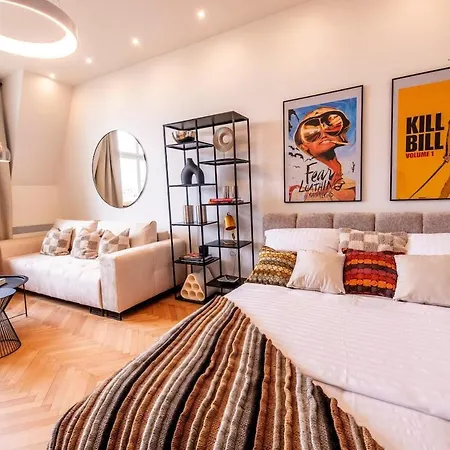 Apartman Sunny & Quiet In Peaceful Hood,metro Access